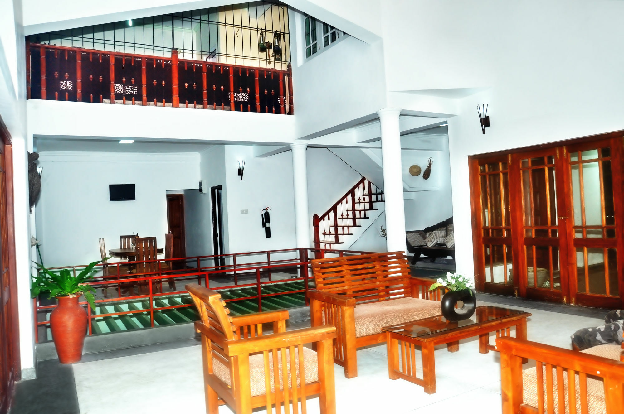 Aaranya Residence แคนดี้ ภายนอก รูปภาพ